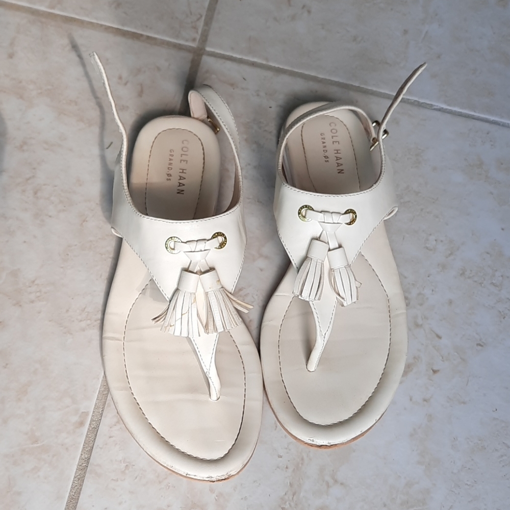 Cole Haan Grand Thong Sandals 7.5 B